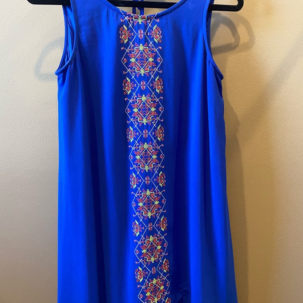 LIKE-NEW JUNIORS SLEEVELESS DRESS